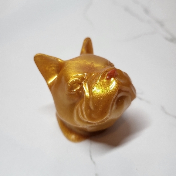 Golden Bulldog Figurine - Picture 1 of 1